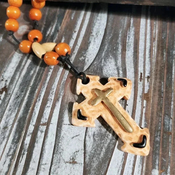 Artisan Christian Cross Unglazed Clay Lt Sienna Multicolor OOAK Pendant Necklace - Picture 7 of 8